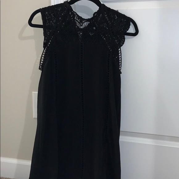 short black flowy dress - Picture 3 of 3